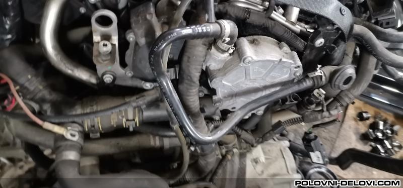 Audi  A4 Klapna Usisa Motor I Delovi Motora