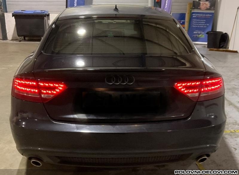 Audi  A4  Kompletan Auto U Delovima