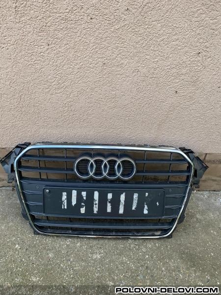Audi A4 Maska GRILL 