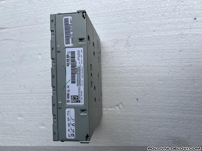 Audi  A4 RADIO 4G0 035 056  Elektrika I Paljenje