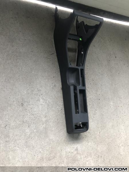 Audi  A4 Srednja Konzola Enterijer