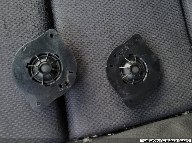 Audi  A4 Visokotonci A4 B8 Ostala Oprema