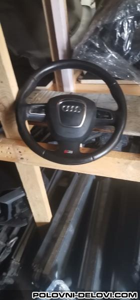 Audi  A4 Volan 3 Kraka  Enterijer