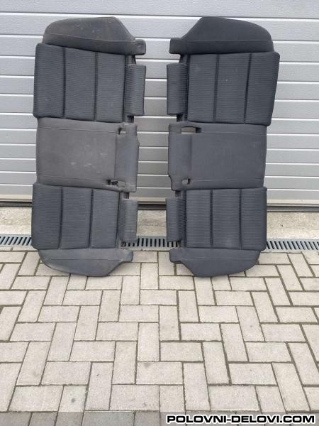 Audi  A4 Zadnja Klupa Enterijer