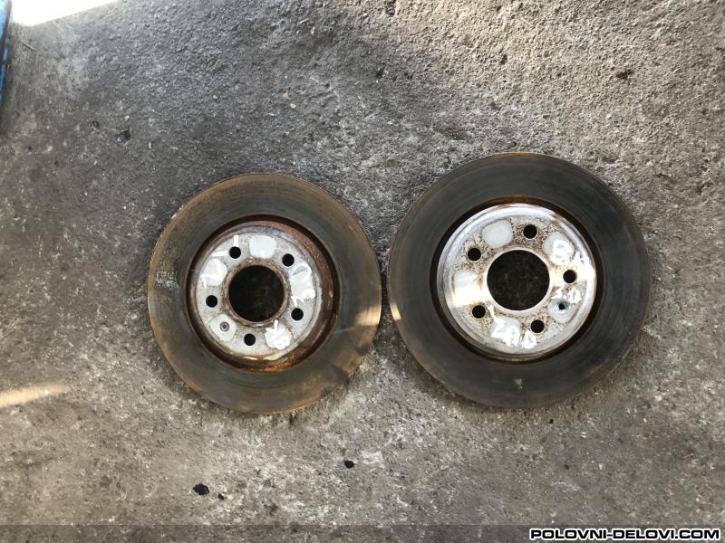Audi  A4 Zadnji Diskovi 2.0 Kocioni Sistem