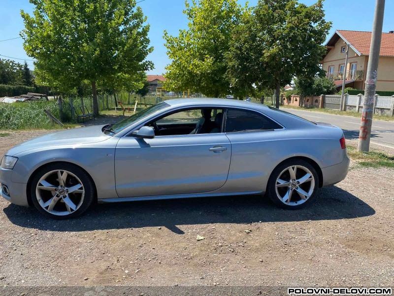 Audi  A5 2.0 Tdi Kompletan Auto U Delovima