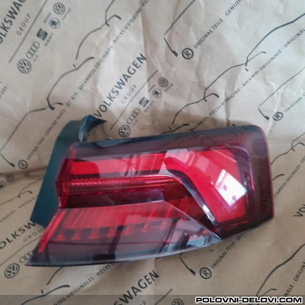 Audi  A5 B9  Desno Led Stop Svetlo 8W6 945 092 G