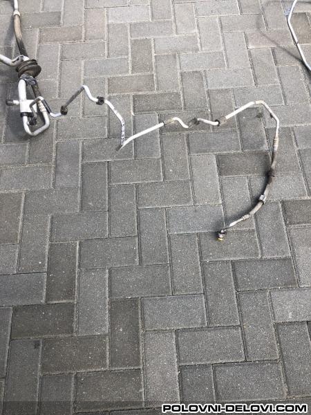 Audi  A5 CEVI KLIME Razni Delovi