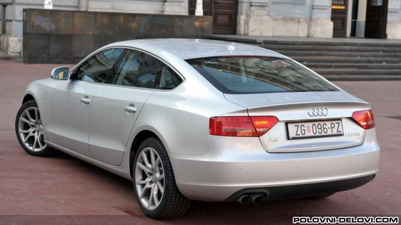 Audi  A5  Kompletan Auto U Delovima