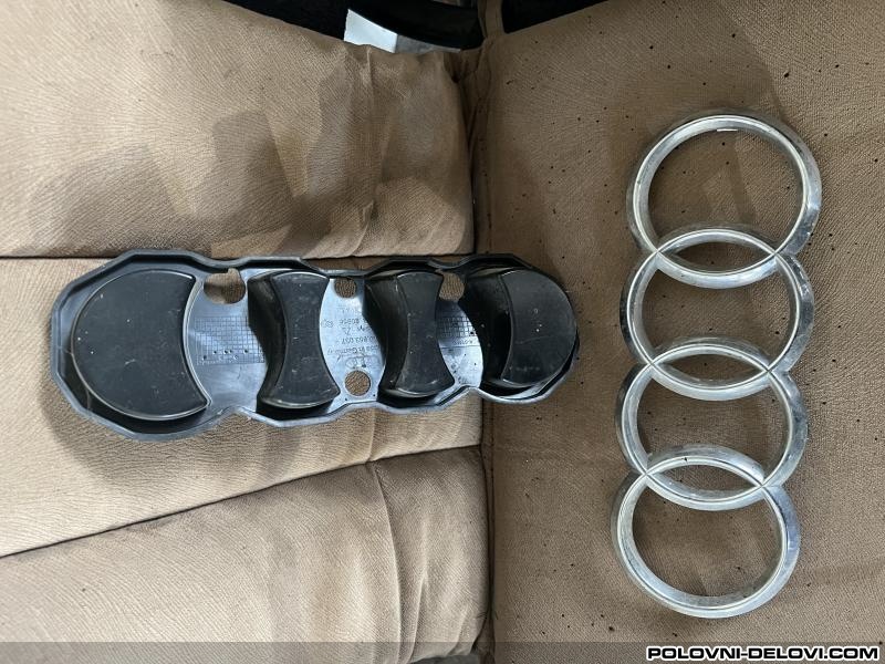 Audi  A6 C8 Poklopac Iza Znaka U Masci