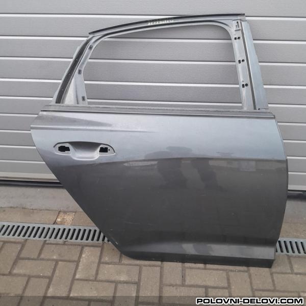 Audi  A6 C8 Zadnja Desna Vrata 