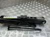Audi  A6 Fabricka Dizalica 8W0 011 031 A