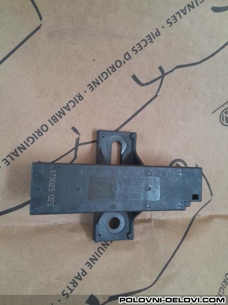 Audi  A6 Keyless Antena  4MO 907 247 