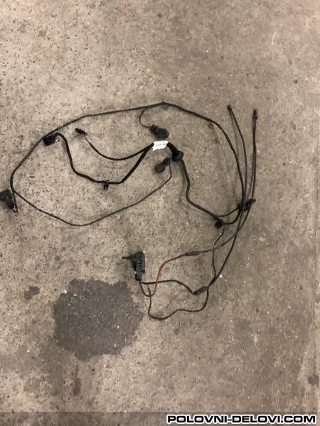 Audi  A6 MODUL ZA GEPEK Razni Delovi