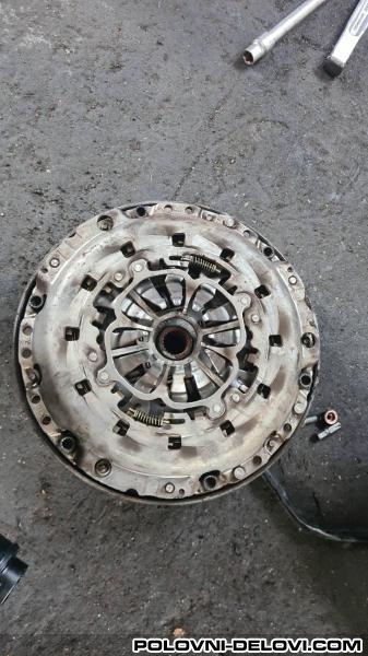 Audi  A6 Plivajuci Zamajac Motor I Delovi Motora