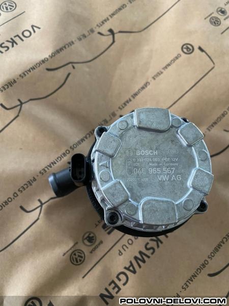 Audi  A6 Pomocna Pumpa Vode 04L 965 567 
