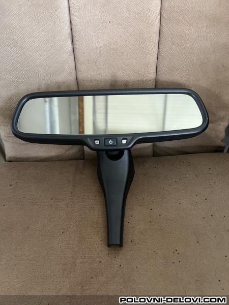 Audi  A6 Retrovizor U Kabini  Enterijer
