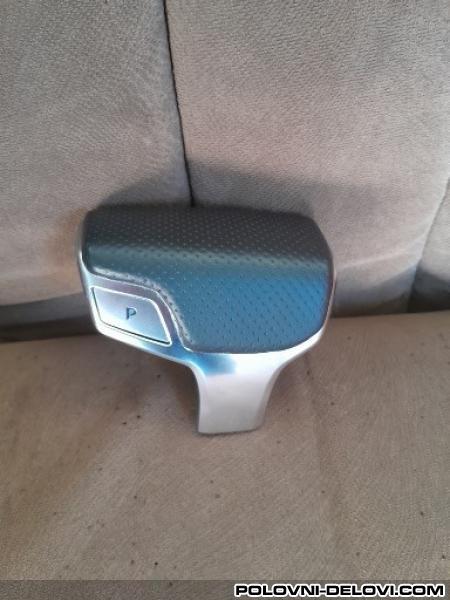 Audi  A6 Rucica Menjaca Enterijer