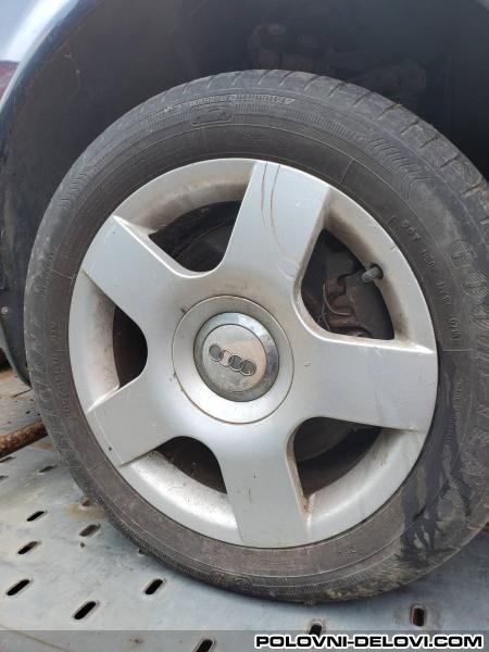 Audi  A6  Svetla I Signalizacija