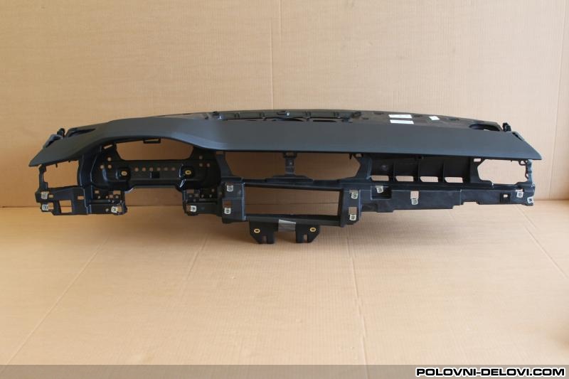 Audi  A7 Instrument Tabla Air Bag Pojasevi C8 Model