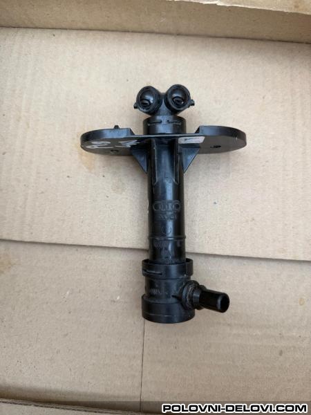 Audi A8 D5 Leva Prskalica Fara - Model D5