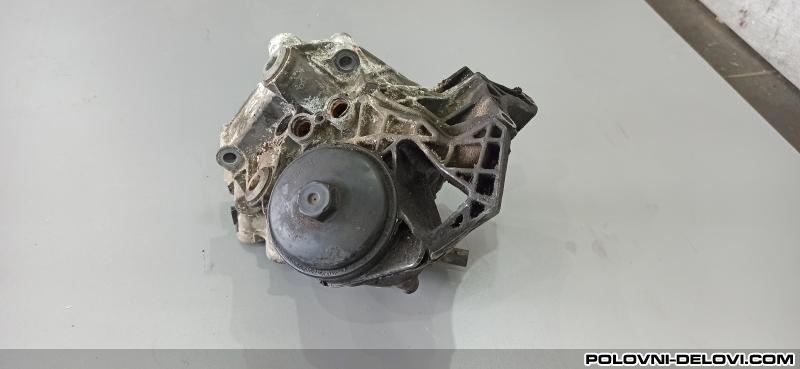 Audi  A8 Kuciste Filtera Ulja Motor I Delovi Motora