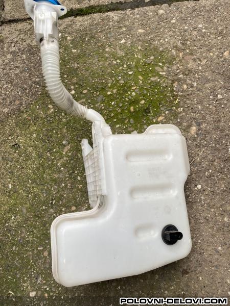 Audi Q3 Boca Za Tecnost Brisaca - 83A 955 453 