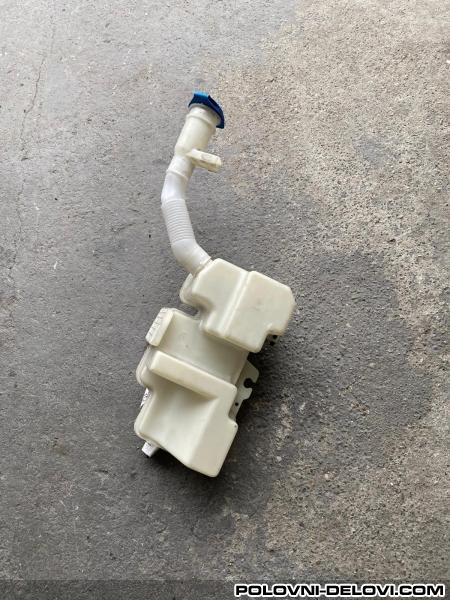 Audi Q3 Boca Za Tecnost Brisaca 