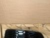 Audi Q3 Desna Resetka U Braniku   8U0 807 682 S