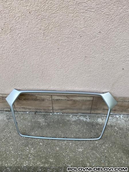 Audi Q3 Hrom Okvir Maske 