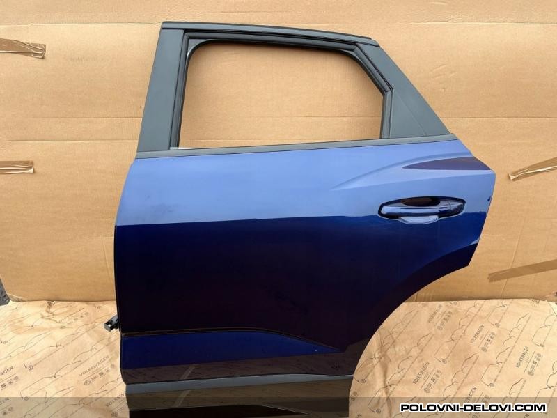 Audi Q3 Sportback Zadnja Leva Vrata 