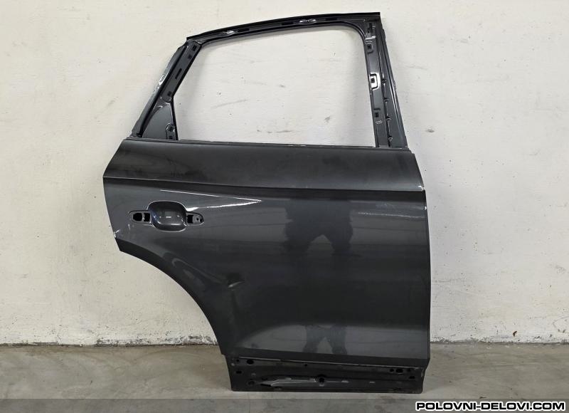 Audi  Q5 20-24 Sportback  Karoserija