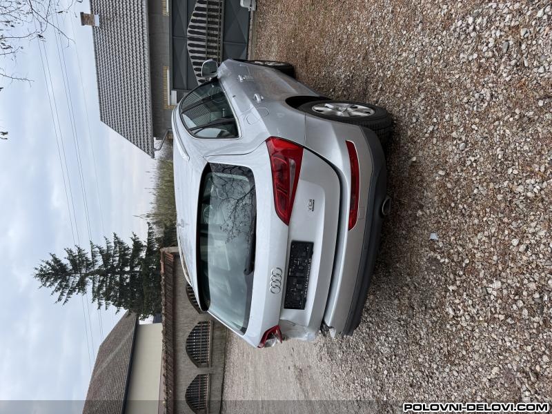 Audi  Q5 3.0tdi Kompletan Auto U Delovima