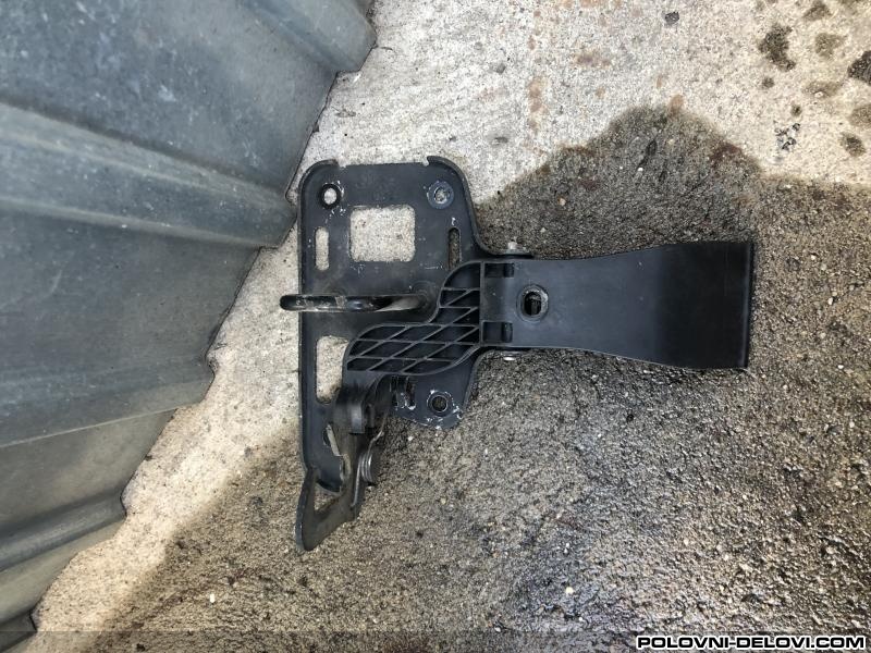 Audi  Q5 Brava Haube  Karoserija