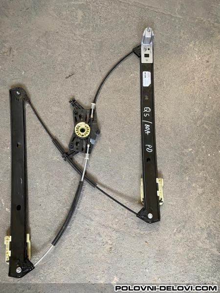 Audi Q5 Desni Podizac Stakla - 80A 837 462 A