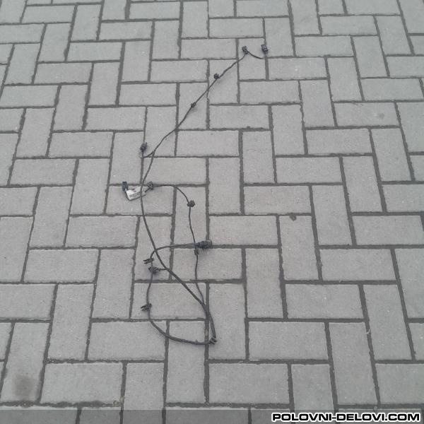 Audi  Q5  Instalacija Parking Senzora U Prednjem Braniku