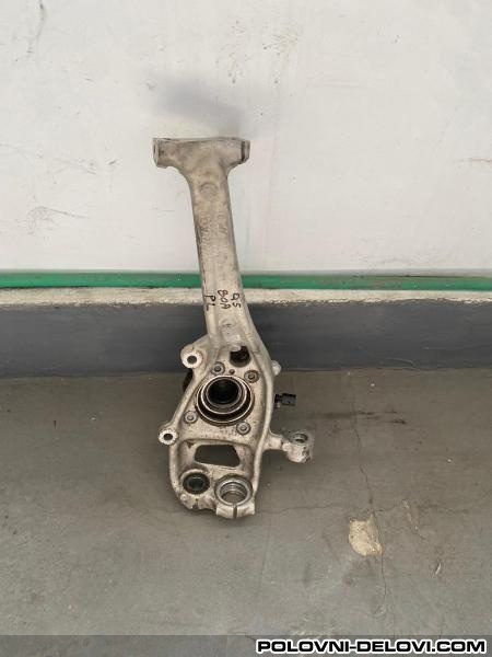 Audi Q5 Levi Rukavac - 80A 407 559  