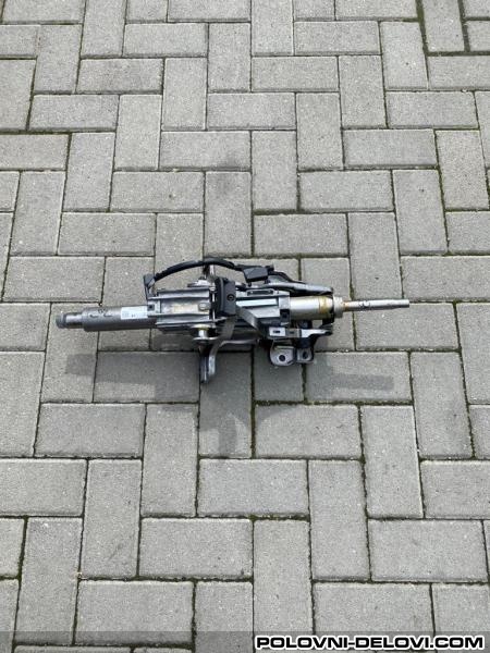 Audi  Q5 PUSKA VOLANA Razni Delovi