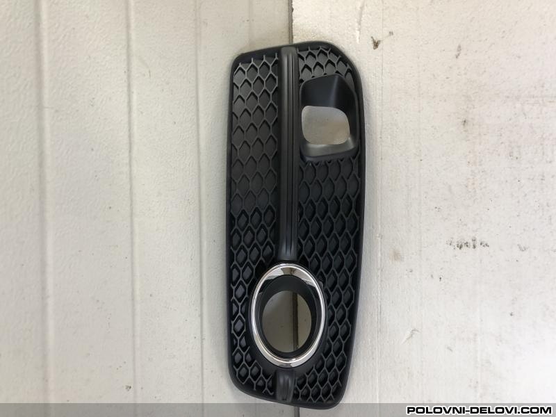Audi  Q5 Resetka Maglenke ACC Karoserija