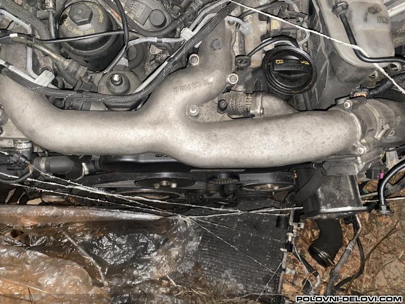 Audi  Q5 Usisna Grana Motor I Delovi Motora