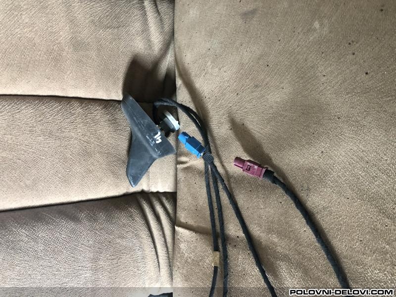 Audi  Q7 4LO 035 503 F Elektrika I Paljenje