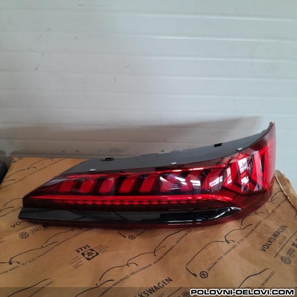 Audi  Q7  Desno LED Stop Svetlo  4MO 945 094 H