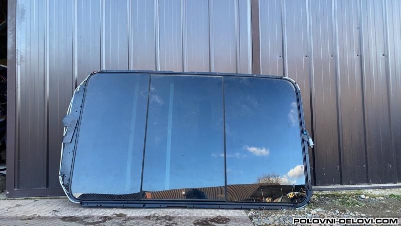 Audi  Q7 Panorama Razni Delovi
