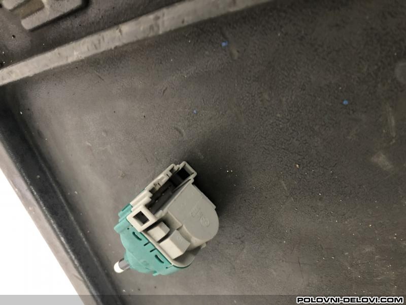 Audi  Q7 Prekidac Kocnice Elektrika I Paljenje