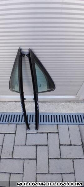 Audi  Q7 Stakla Na Prednjim Vratima