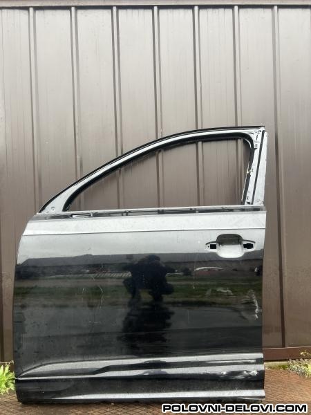 Audi  Q7  Vozaceva Vrata 4M