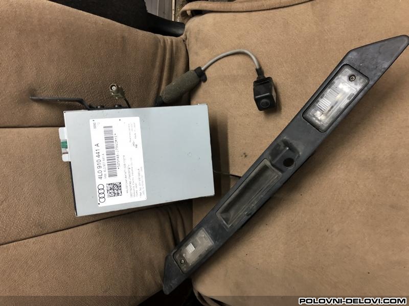 Audi  Q7 ZADNJA KAMERA Elektrika I Paljenje
