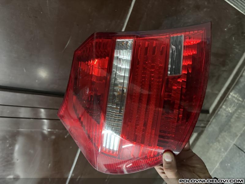 BMW  1 E87 Svetla I Signalizacija