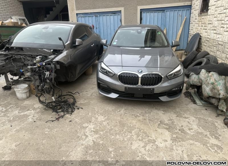 BMW  1 F40 Kompletan Auto U Delovima