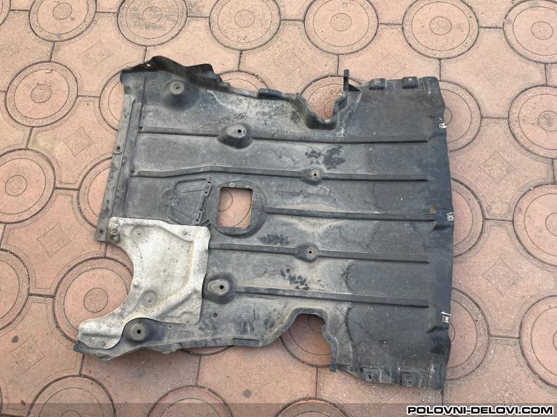 BMW  1  Razni Delovi